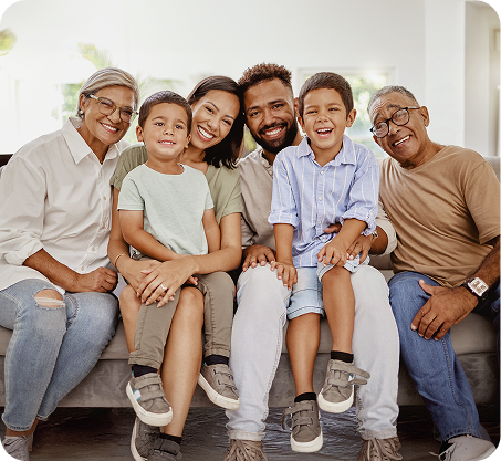Família feliz com plano Prever